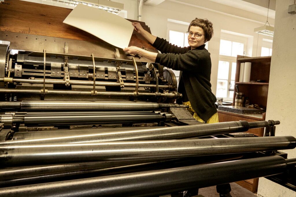 Janine Kittler and the collotype printing press